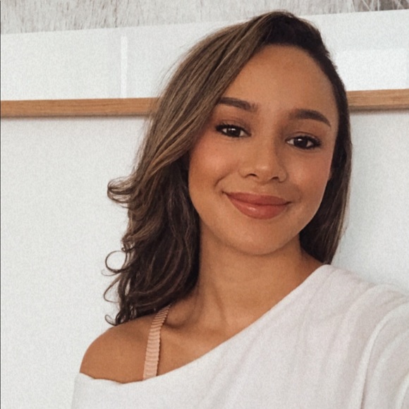 Meet your Posher, Brianna - Picture 1 of 1